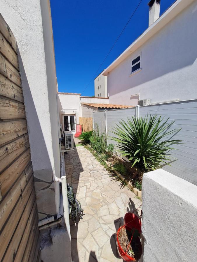 Apartamento Jolie T2, Avec Cour Privee Frontignan Exterior foto